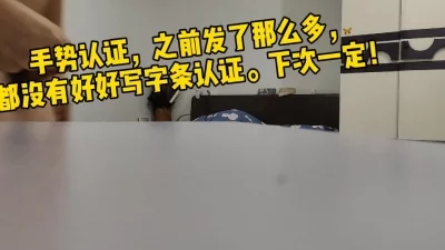 叫的还是那么深情！