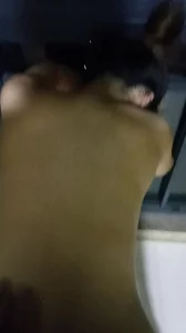 晚上开灯在客厅阳台